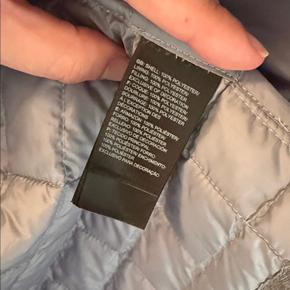 The North Face Women's Gray Thermoball Parka - Picture 7 of 7
